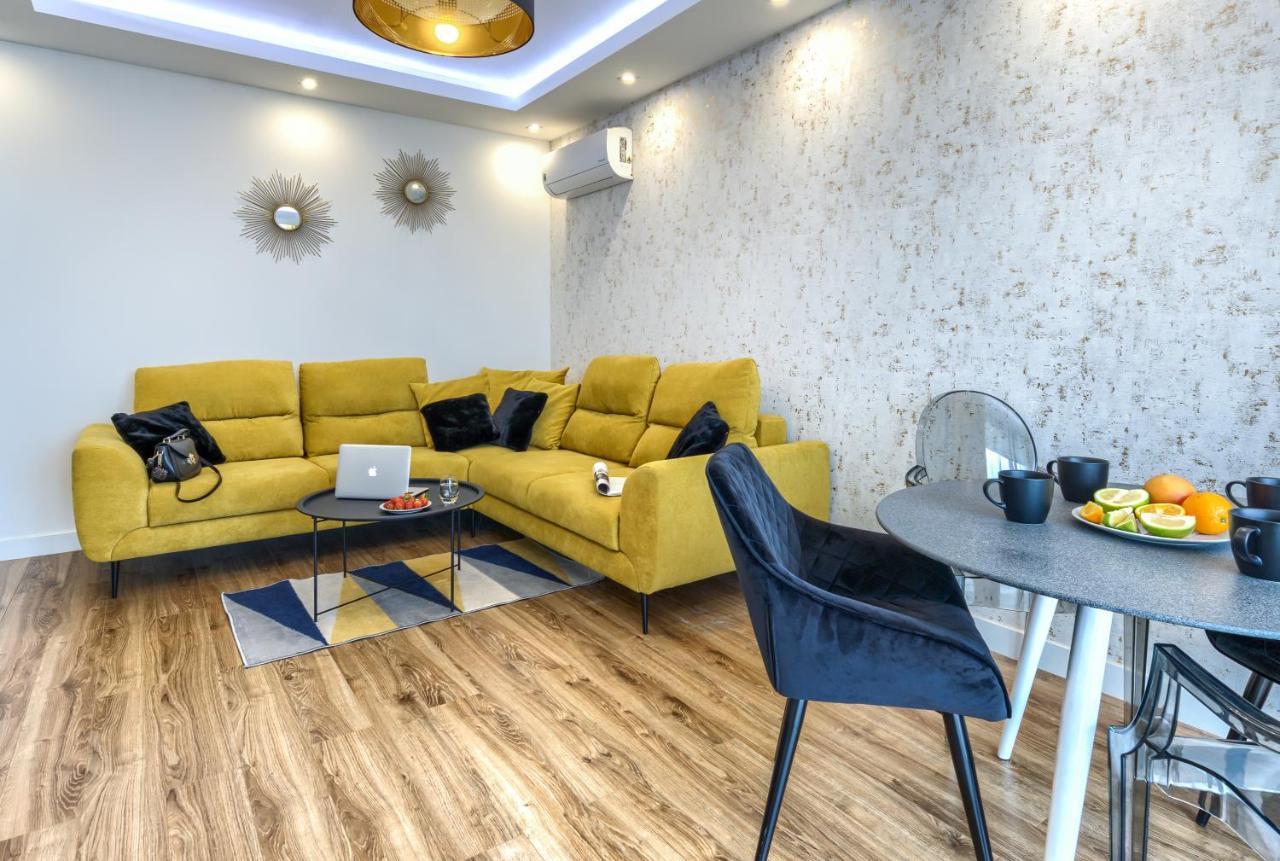 Mayad Residence Warsawa Bagian luar foto
